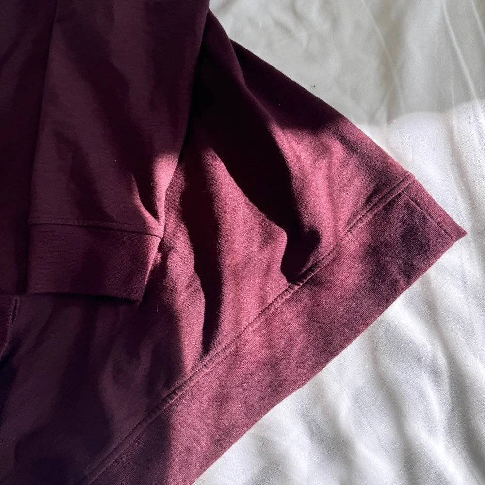 🆕💜 Lululemon City Sweat Pullover Hoodie - Cassis - Picture 9 of 10